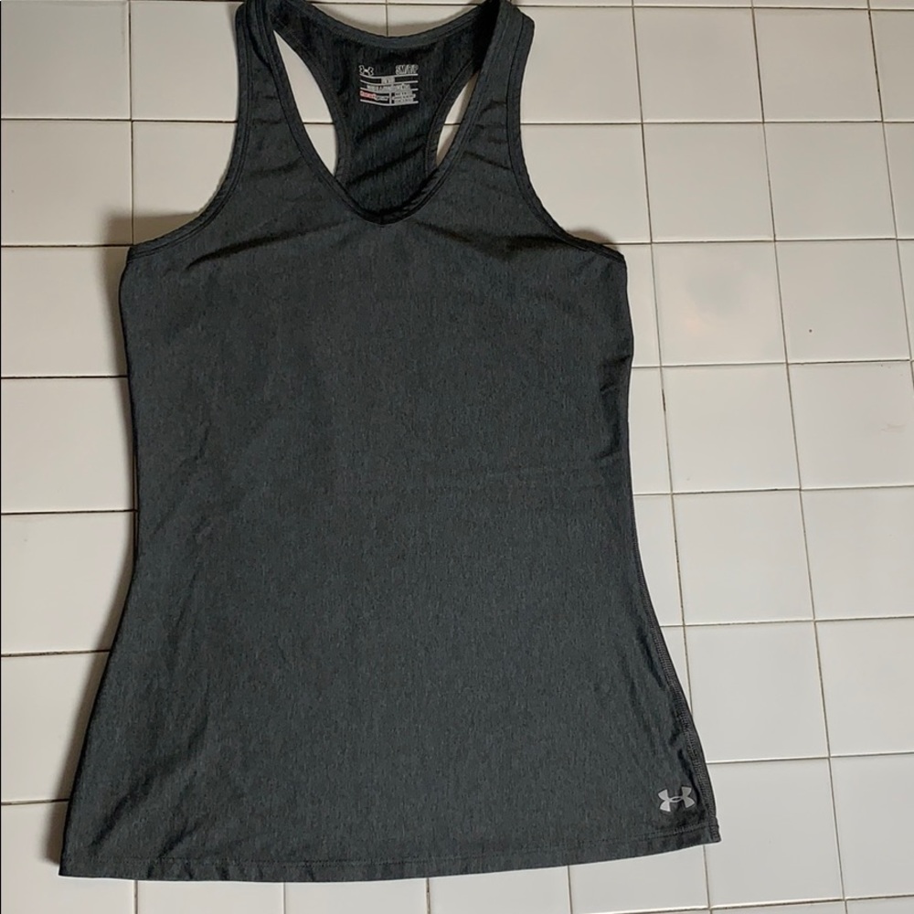 Under Armour fitted tank